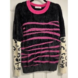 Black Pink‎ Sweater Sz Small Fuzzy Stretch Extra Soft Winter Feminine Animal